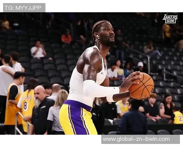 艾顿季前赛表现不佳仅出场21分钟正负值惨遭25创生涯新低 艾顿季前赛表现不佳仅出场21分钟正负值惨遭25创生涯新低