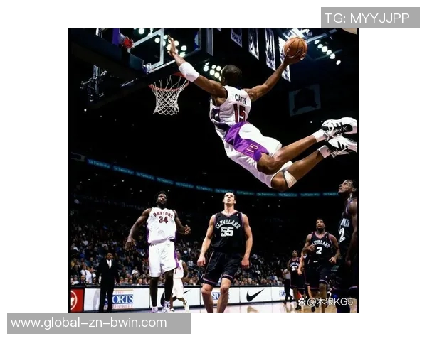 大将军赞卡特运动能力超群许多动作令NBA球员望尘莫及 大将军赞卡特运动能力超群许多动作令NBA球员望尘莫及