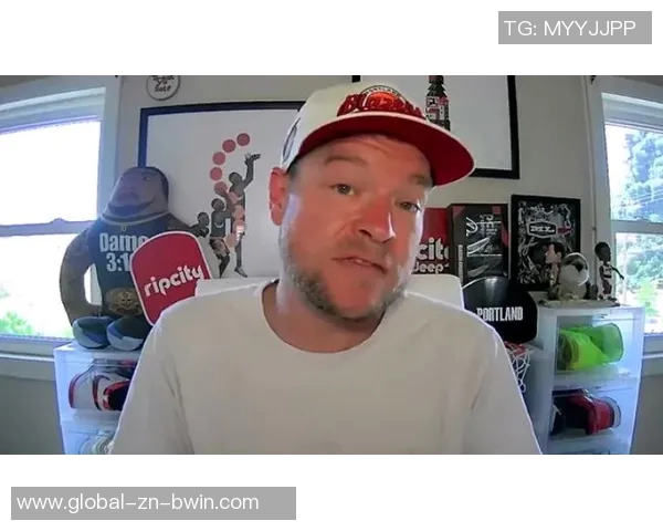 比卢普斯每日加练杨瀚森努力学习英语与观看比赛录像提升自我 比卢普斯每日加练杨瀚森努力学习英语与观看比赛录像提升自我