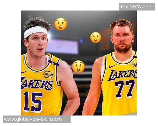 东契奇与里夫斯联手发威勇士油漆区内线防守漏洞显著 东契奇与里夫斯联手发威勇士油漆区内线防守漏洞显著