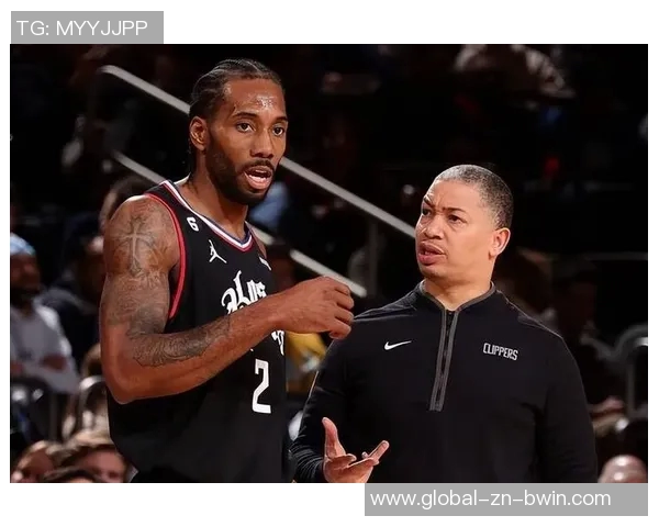 泰伦卢赞比尔努力拼搏回归赛场期待他展现真实自我 泰伦卢赞比尔努力拼搏回归赛场期待他展现真实自我