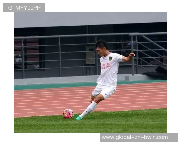 马绍尔信心满满期待球队防守提升目标成为联盟顶尖强队 马绍尔信心满满期待球队防守提升目标成为联盟顶尖强队