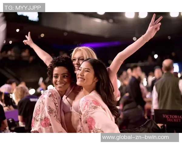 猛龙队与锋线新星朱利安里斯签约引发关注他是维密天使的弟弟 猛龙队与锋线新星朱利安里斯签约引发关注他是维密天使的弟弟