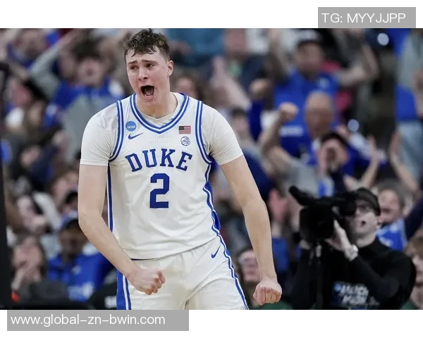 新赛季备战热潮来袭独行侠训练照展现浓眉冥想与弗拉格激情瞬间 新赛季备战热潮来袭独行侠训练照展现浓眉冥想与弗拉格激情瞬间